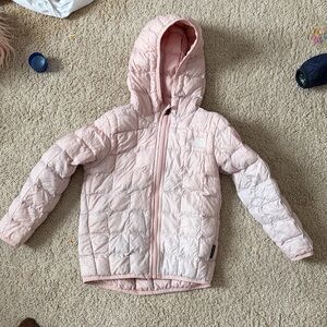 The North Face Light Pink Hooded Puffer Jacket Size 4T